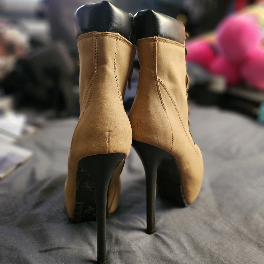 Charlotte Russe Tan Lace Up Boots with Platform Sole - Picture 3 of 5